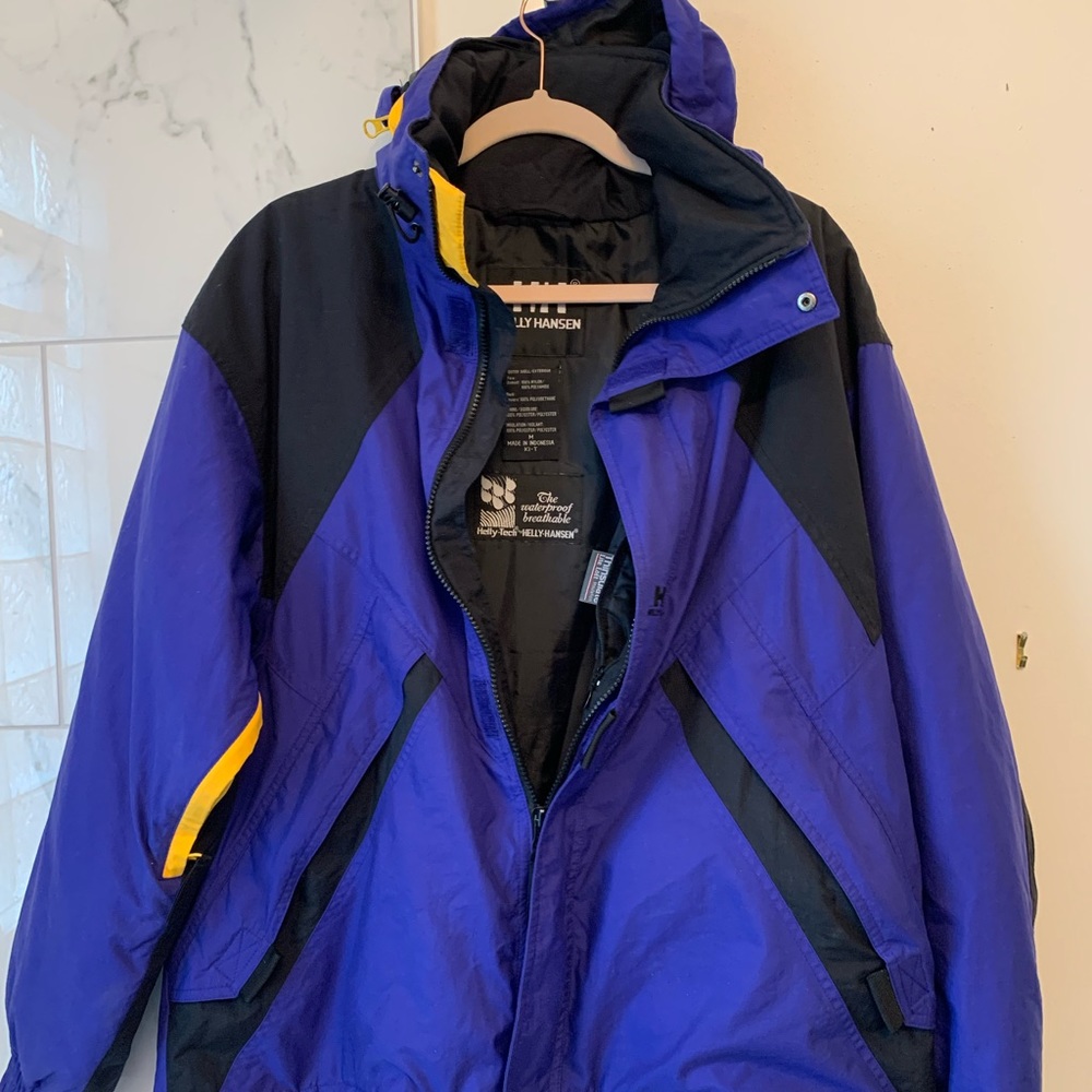 Helly Hansen Helly-Tech Waterproof Adjustable Win… - image 1